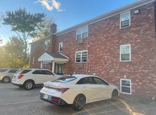 1 Helen St APT 1, North Providence, RI 02911