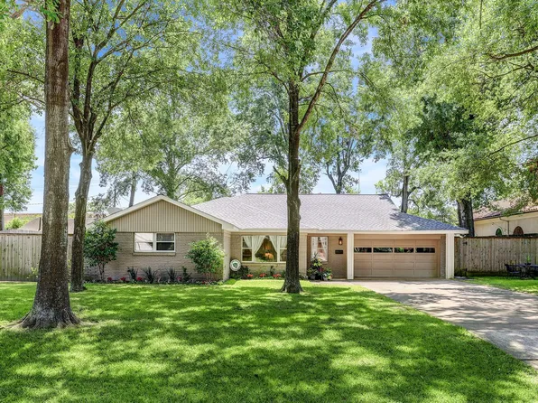 7715 Betty Jane Ln, Houston, TX 77055