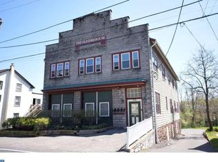 1165 Main St APT 2, Linfield, PA 19468