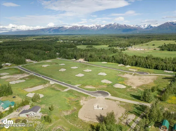 11857 E Fig Cir, Palmer, AK 99645