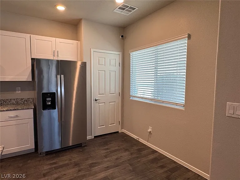 4650 Moonbow Ave #102 — Photo 6