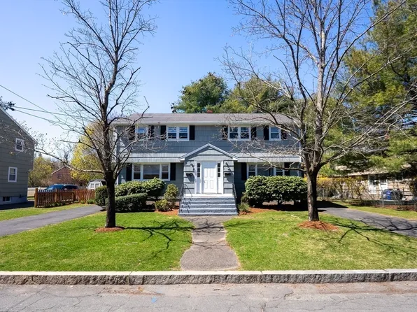 7 Bradford Rd Unit 7, Winchester, MA 01890