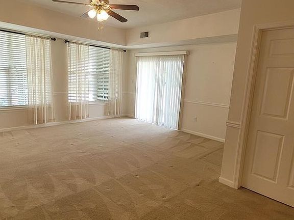 5th image of 1202 Crestview Ln