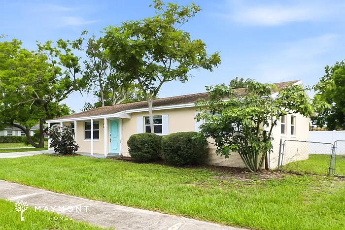 4 bed, 2.0 bath, 1173 sqft, $2,495 — Photo 3