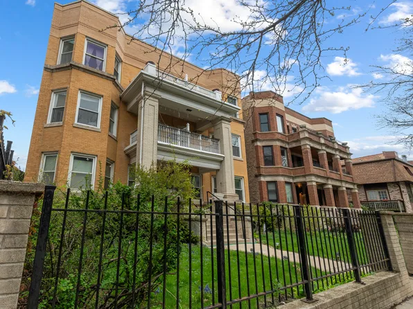 908 W Lakeside Pl APT 3W, Chicago, IL 60640