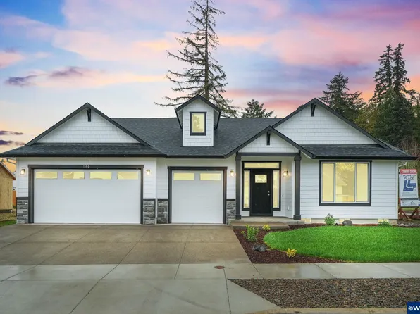 1162 Charming Pl NW, Albany, OR 97321