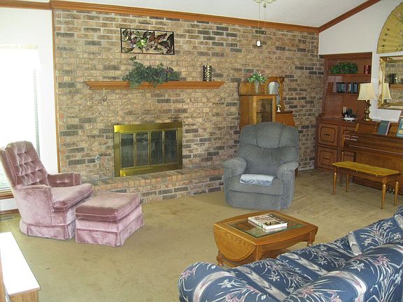 fireplace in LR