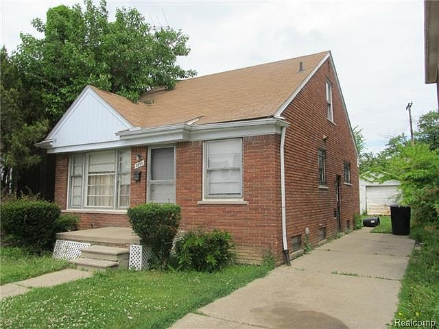 2nd image of 8890 Prest St