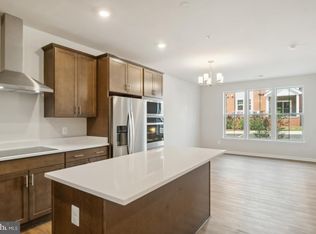 773 Mount Airy Ter NE, Leesburg, VA 20176
