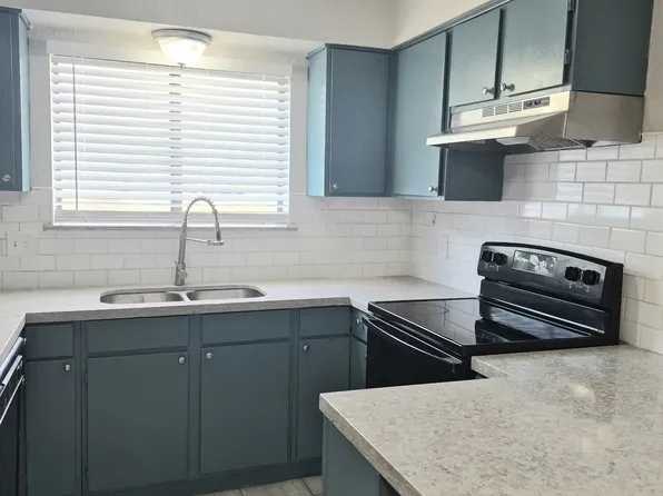 406 Matt Ln, Arlington, TX 76012