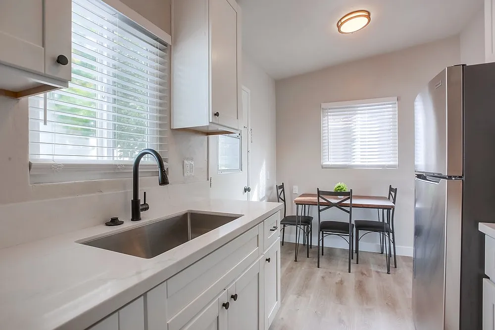 Photo 2 of 8 - 226 E California Ave #236 - Vista, CA Building Photo - 226 E California Ave #236