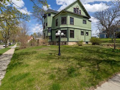 704 Ash St, Baraboo, WI, 53913