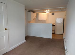 108 Birchwood Ln APT B, Cloverdale, VA 24077