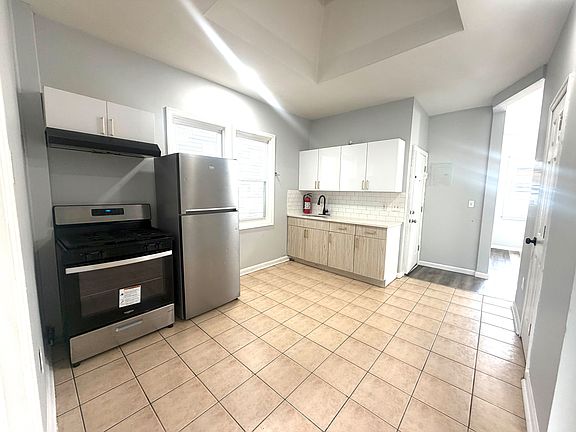 2nd image of 235 2nd St #2AA