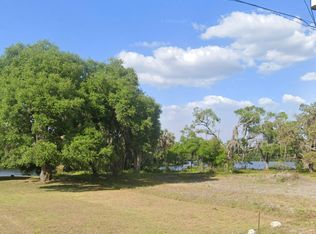 2318 Lazy River Ln, Fort Myers, FL 33905