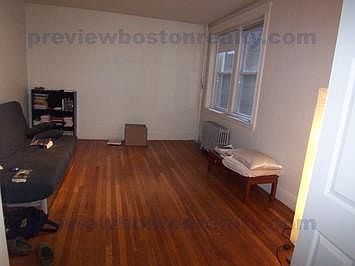 2nd image of 1820 Commonwealth Ave #Ta10