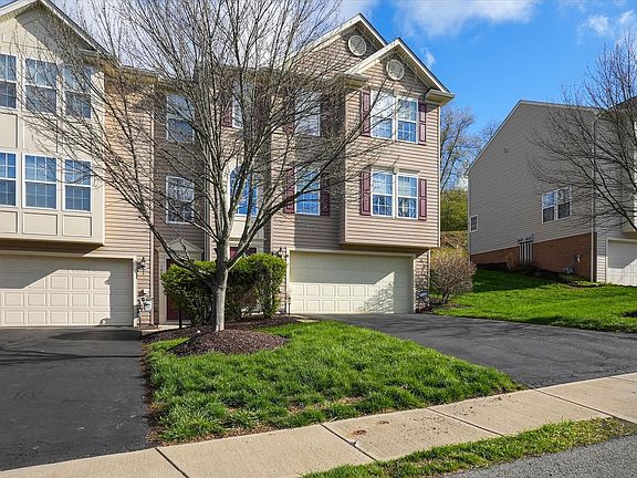 2nd image of 109 Bellefield Ct
