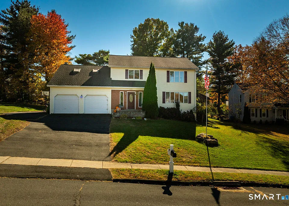 208 Dino Rd