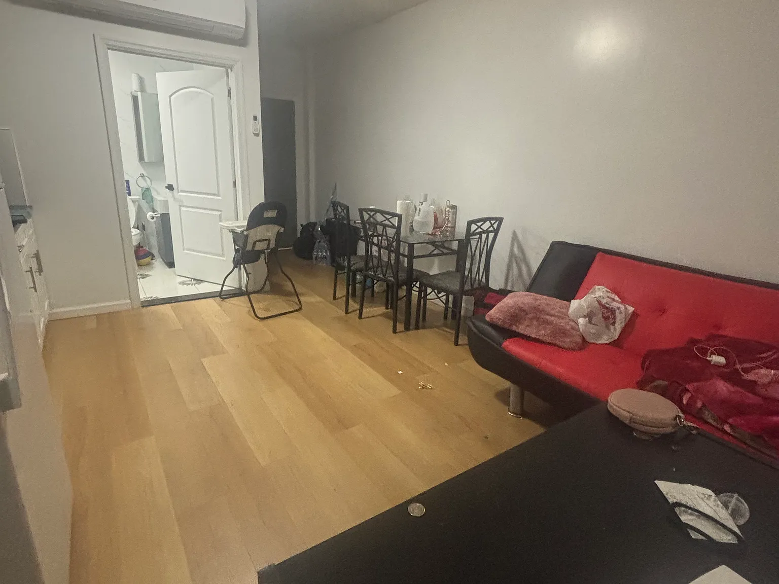 2 bed, 900 sqft, $2,850 — Photo 2