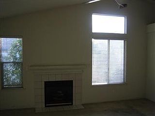 2nd image of 1390 Cobblestone Dr