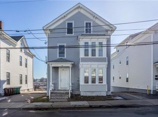 120 East St, Woonsocket, RI 02895