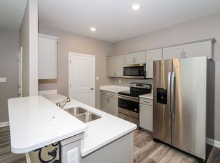 9455 Goodman Rd #F8, Olive Branch, MS 38654