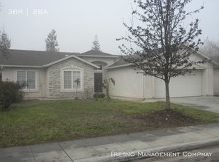 1821 N Cecelia Ave, Fresno, CA 93722