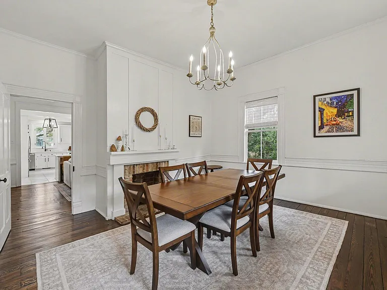 216 W Carolina Ave — Photo 11