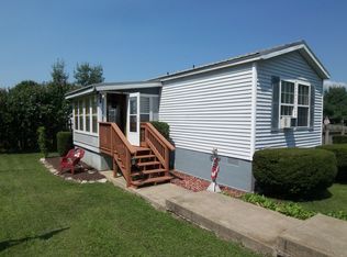39 Brickley Ln, Jersey Shore, PA 17740