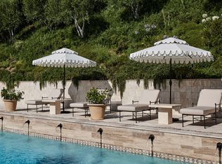 18103 Chardon Cir, Encino, CA 91316