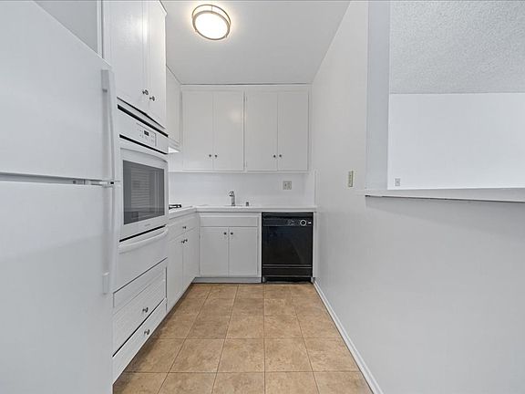 3rd image of 9819 Regent St APT 7