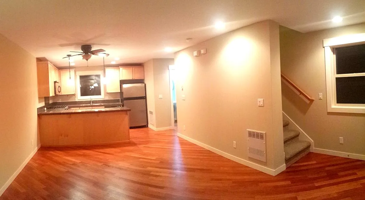2 bed, 1.5 bath, 1050 sqft, $2,900 — Photo 4