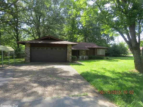 7889 Carrie Dr, Benton, AR 72019