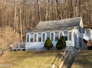 422 W Main St, North Adams, MA 01247