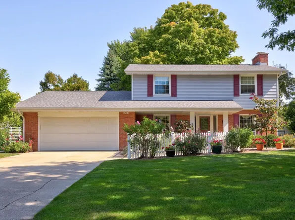 5 Mary Lane Ct, Frankenmuth, MI 48734