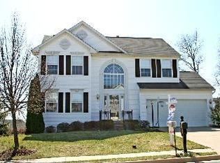 656 Wintergreen Dr, Purcellville, VA 20132