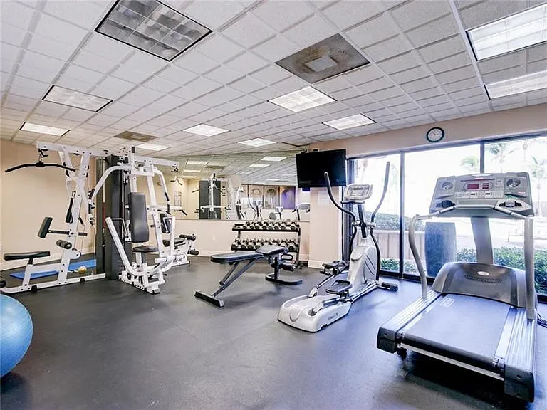 3800 Galt Ocean Dr #1011 — Photo 17