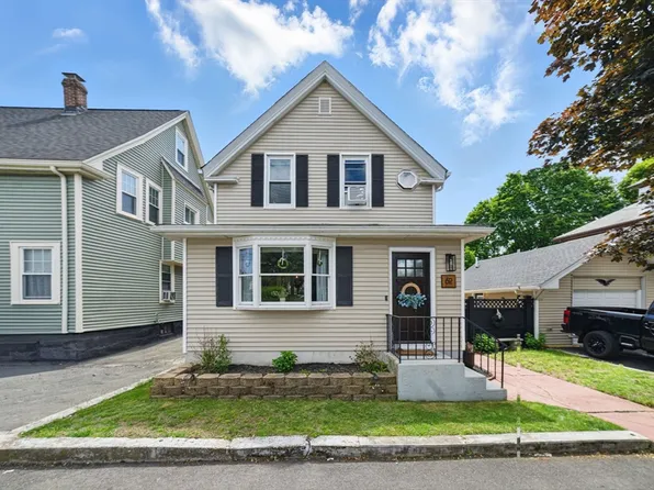 62 Rodman St, Quincy, MA 02169