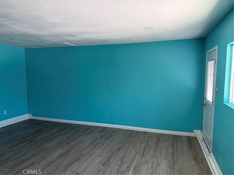 3941 Carmelina St — Photo 24