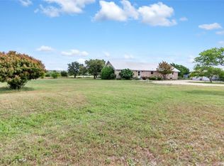 200 County Road 375, Jarrell, TX 76537