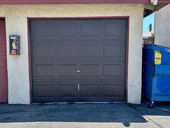 3rd image of 13612-24 1/2 Doty Ave #13618