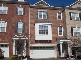355 Bridgegate Dr, Cary, NC 27519