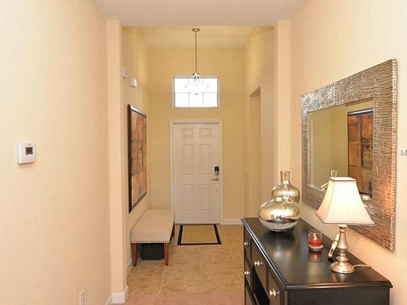 2nd image of 2253 Grantham Ave