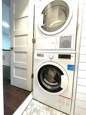 Rented by Lone Peak Realty | media 27