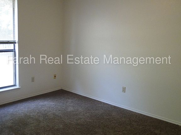5th image of 4222 Windhurst Dr