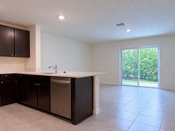 4th image of 6652 SW 81st Loop
