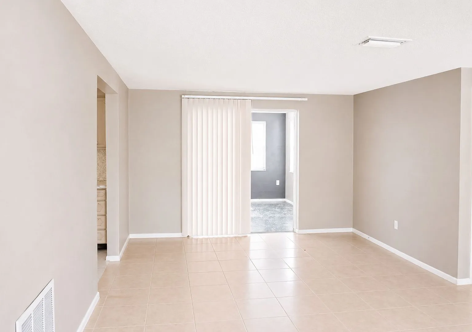 4080 Redwing Drive - Weeki Wachee Woodlands — Photo 4