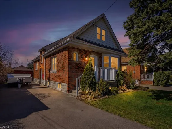 26 Isabel Ave, Hamilton, ON L8H 1A9