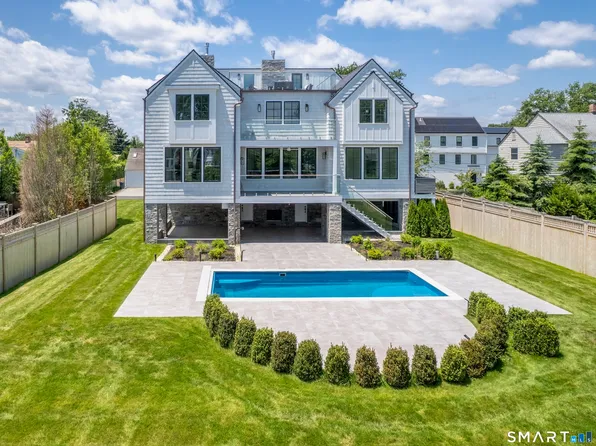 22 Apple Tree Trail, Westport, CT 06880