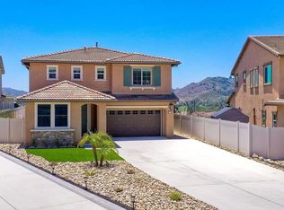 369 Calabrese St, Fallbrook, CA 92028